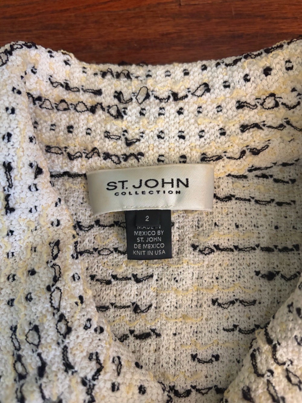 St. John Cream Tweed Skirt Set with Navy Accents - Picture 4 of 4